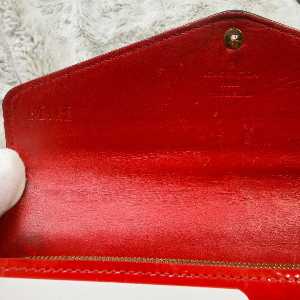 Louis Vuitton Sarah Wallet Womens Red Monogram Vernis Leather‎ TN4115 M.H Stamp